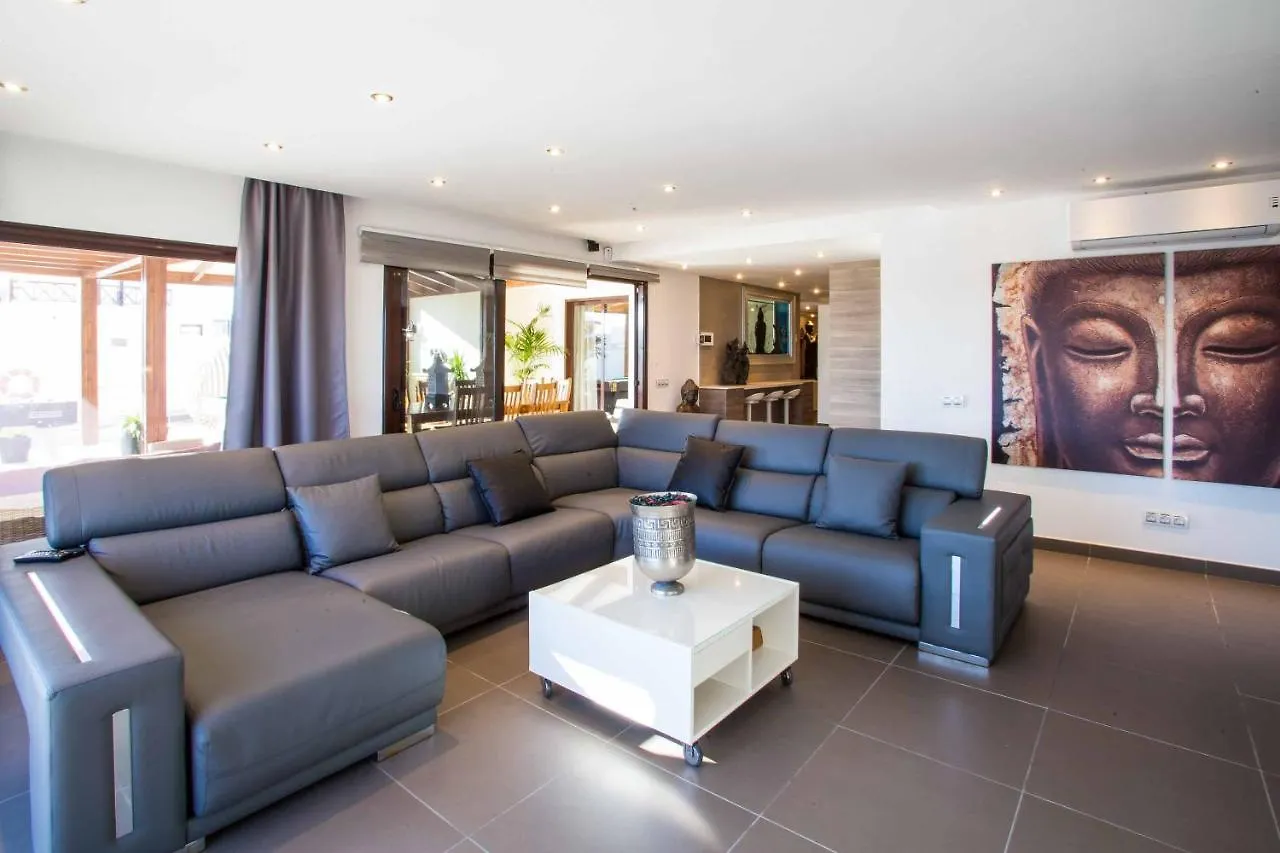 Villa Buddha Playa Blanca