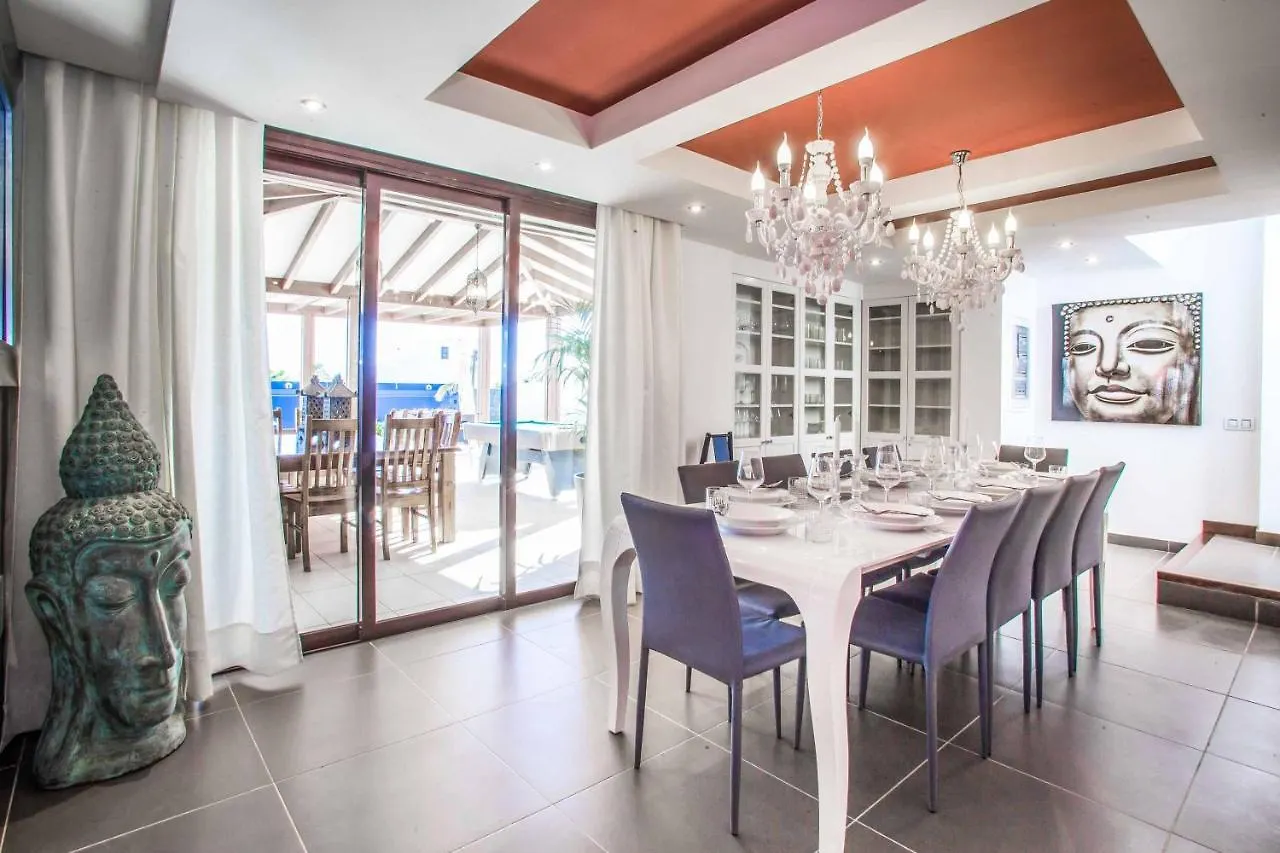 Villa Buddha Playa Blanca