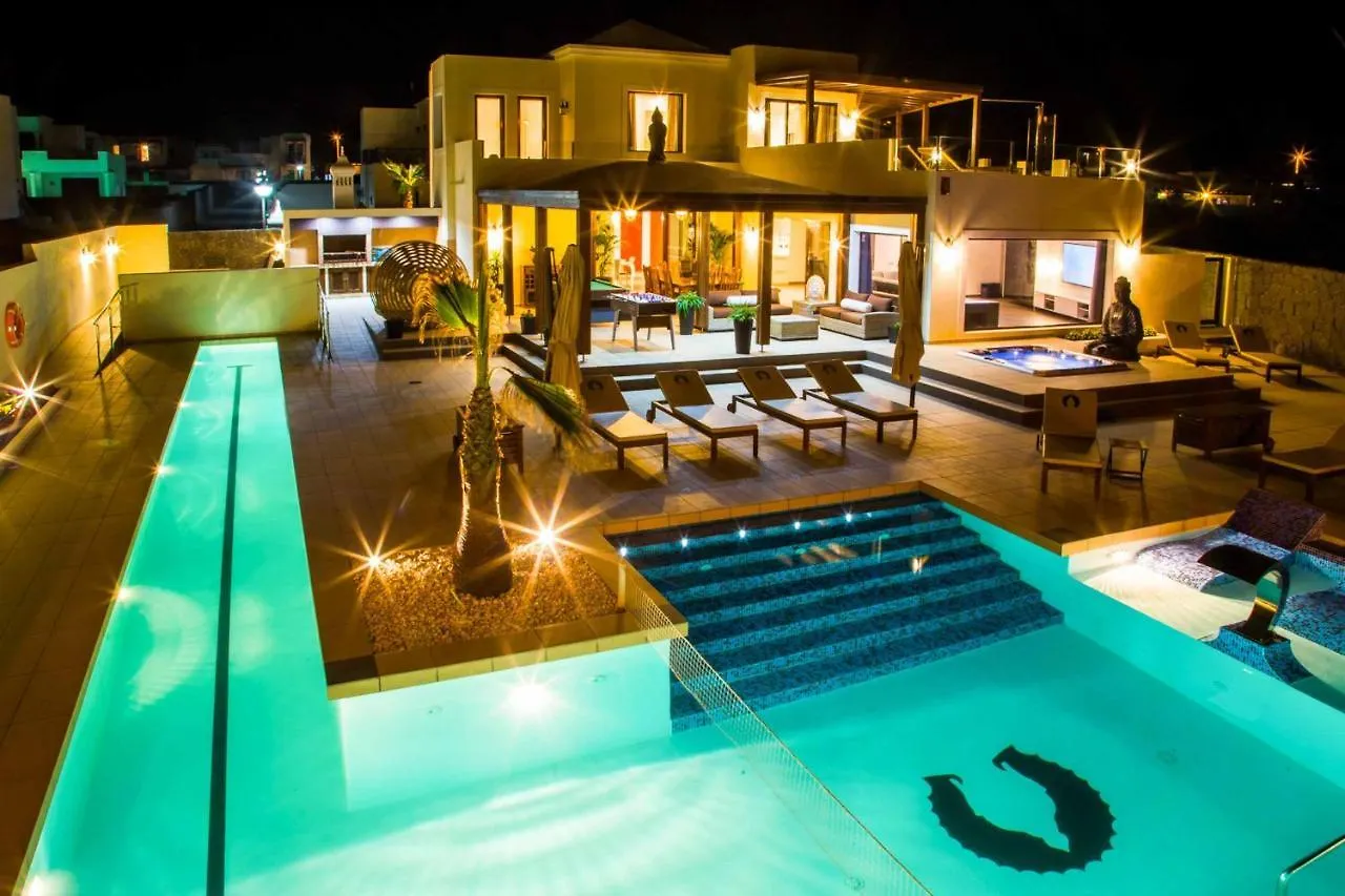 Villa Buddha Playa Blanca