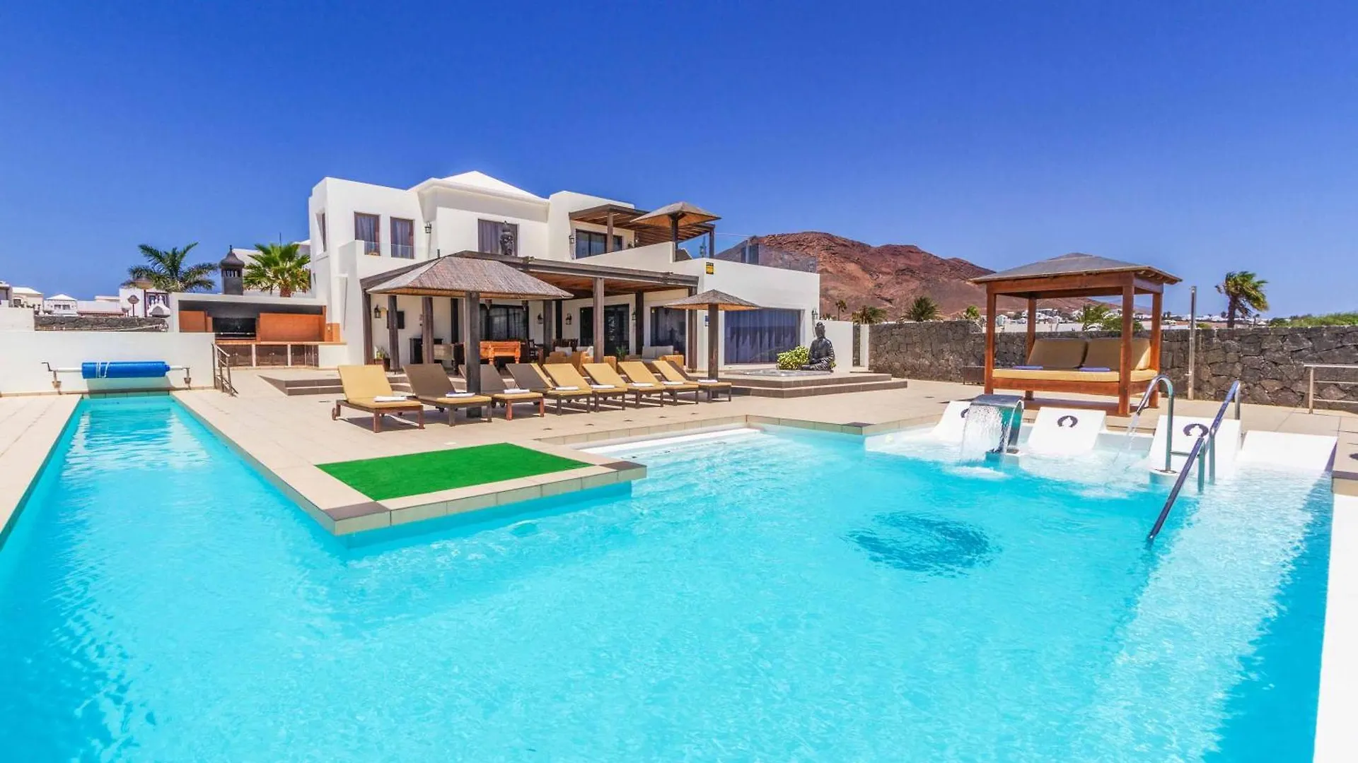 Villa Buddha Playa Blanca